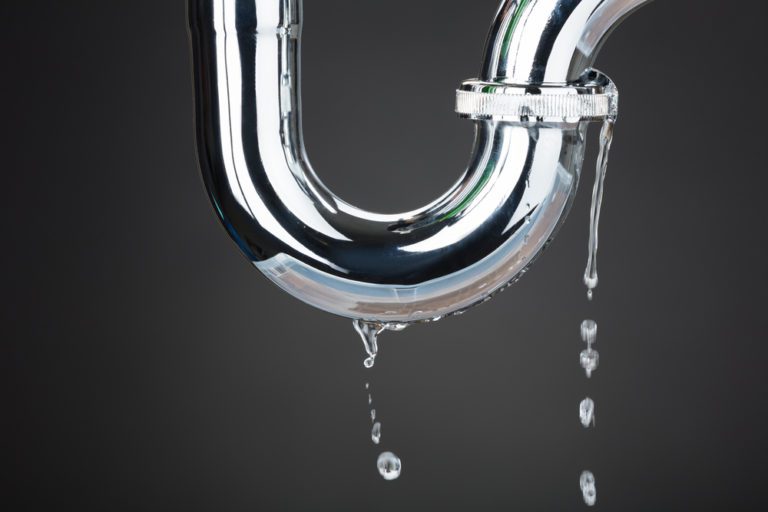 Is a Leaking Pipe a Plumbing Emergency?